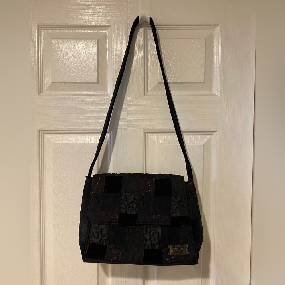 Donna Sharp Quilted shoulder bag (NWOT)